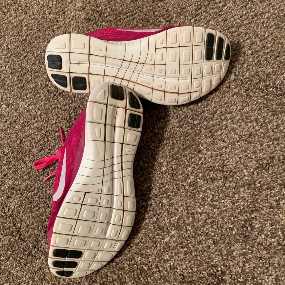 Nike Free 3.0 Shoes - Picture 6 of 7